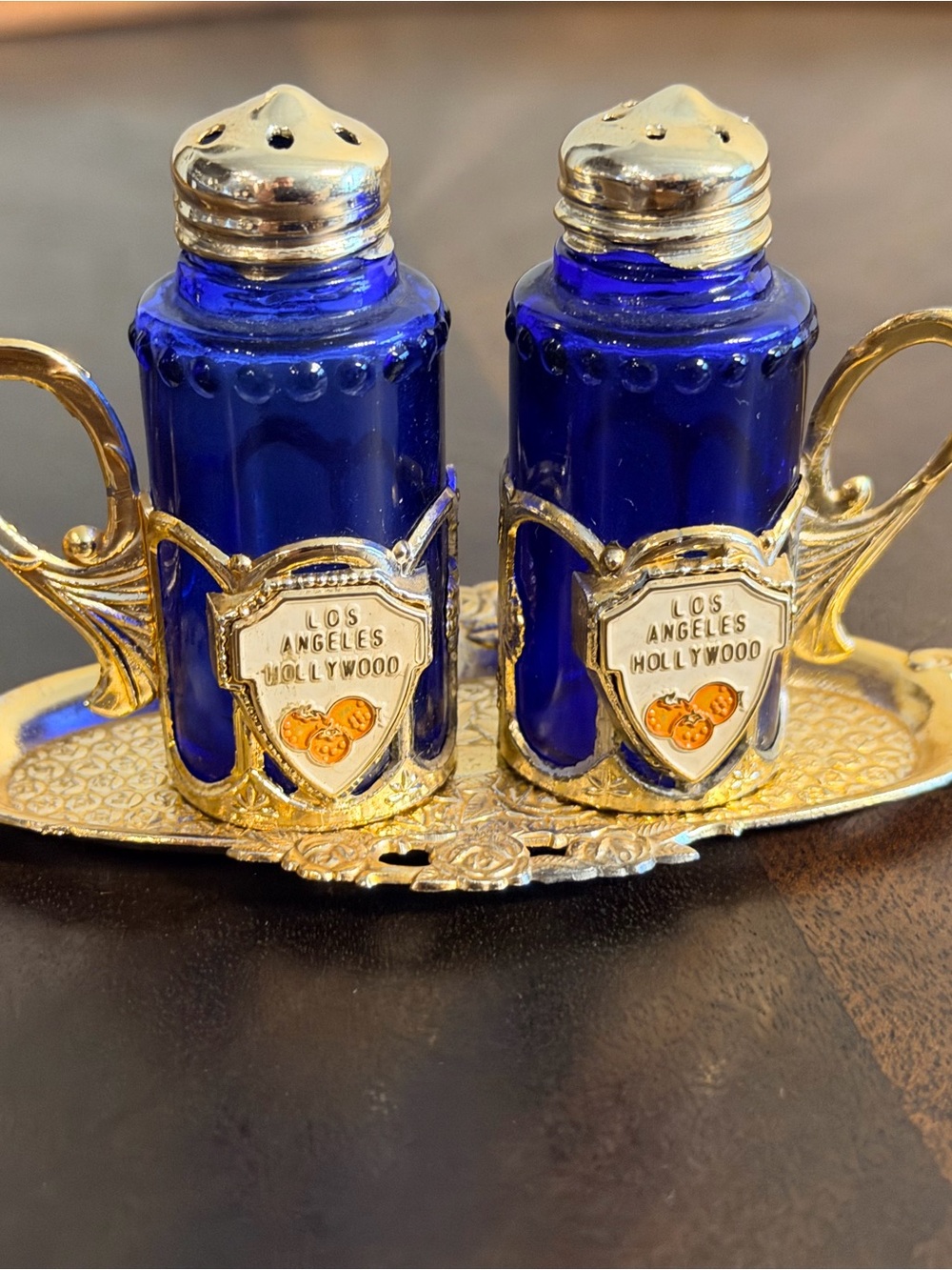 Vtg Cobalt Blue Glass Salt & Pepper Shaker Set with Tray LA Hollywood Souvenir